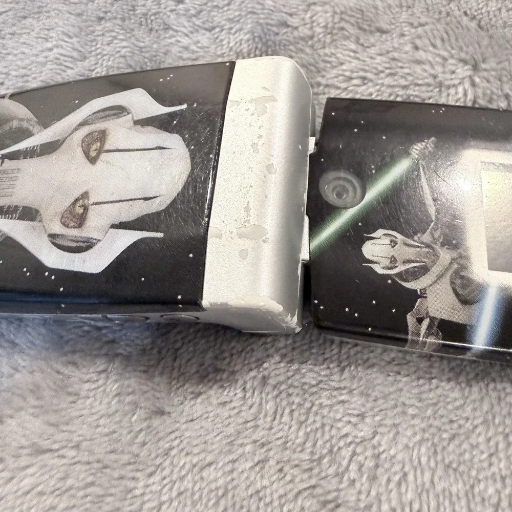 Sony Ericsson Z500a Star Wars Episode III General Grievous Cingular Flip Phone
